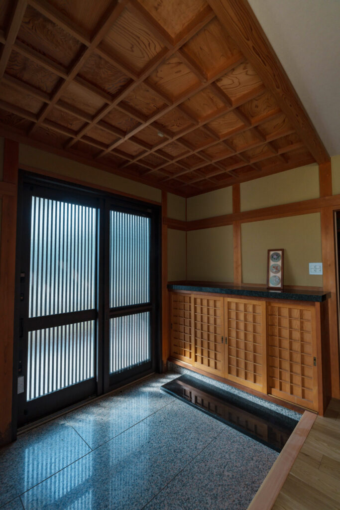 早川木材 玄関