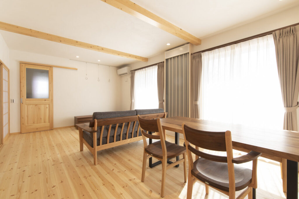 江郷建設　リビング