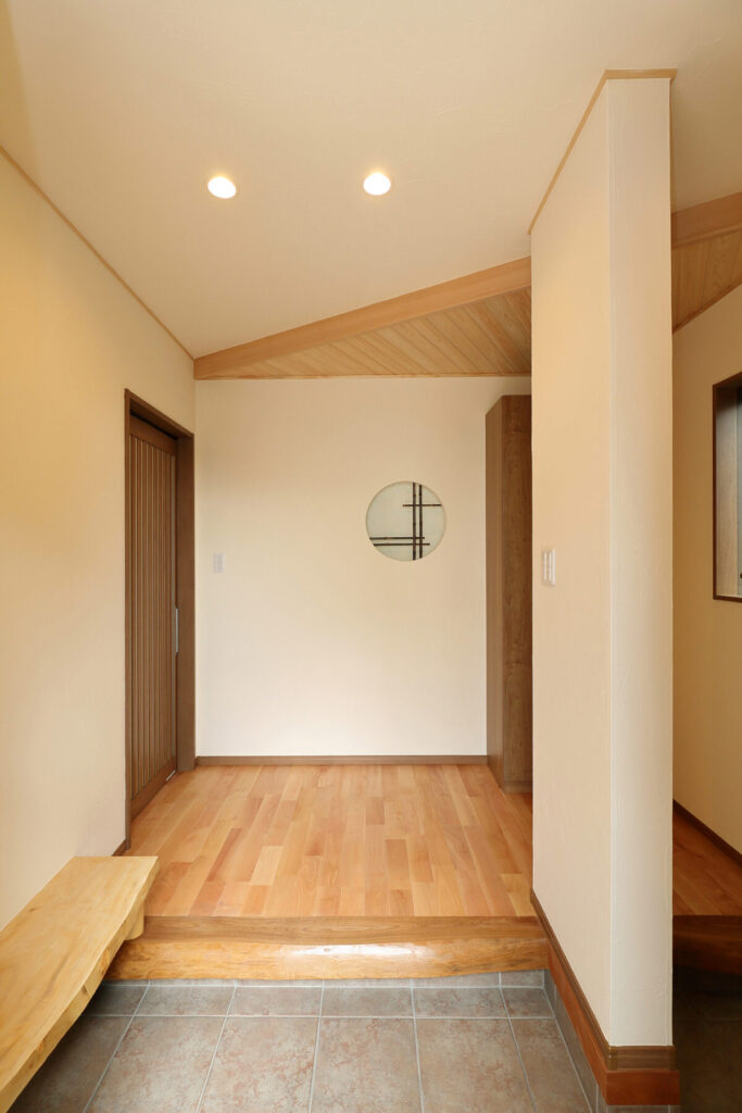 木の城いちばん 玄関