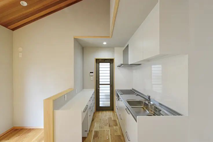 平屋キッチン（建匠）