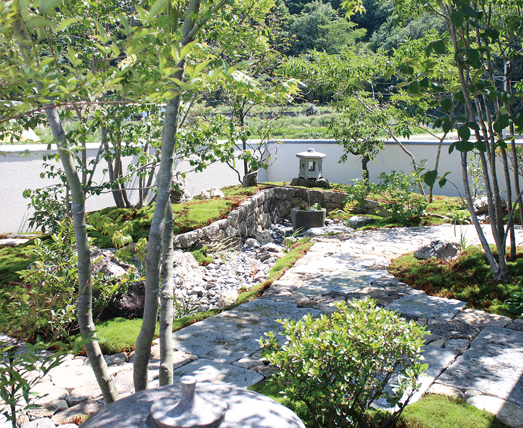 龍虎園