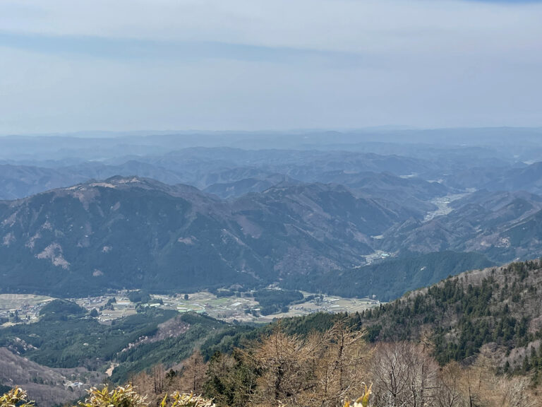 瀬戸内の名山 後山 連なる中国山地