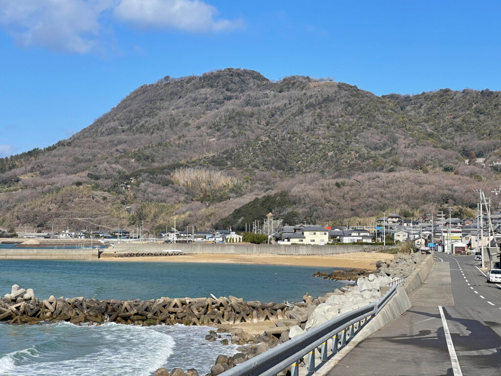紫雲出山