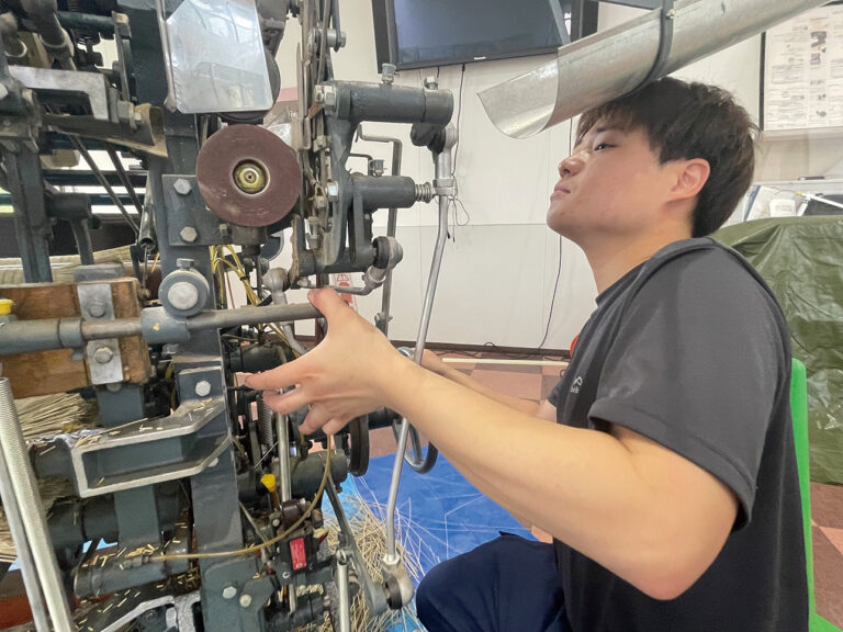 織機のメンテナンスや修理
