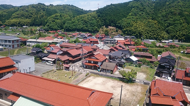 萩市佐々並市