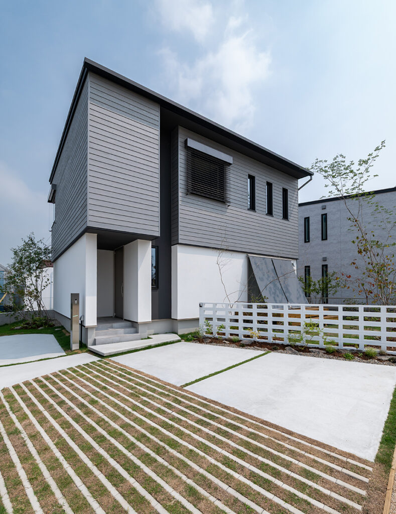 親和建設　モデルハウス外観