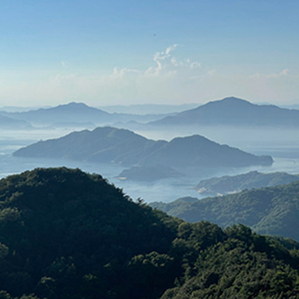 津島