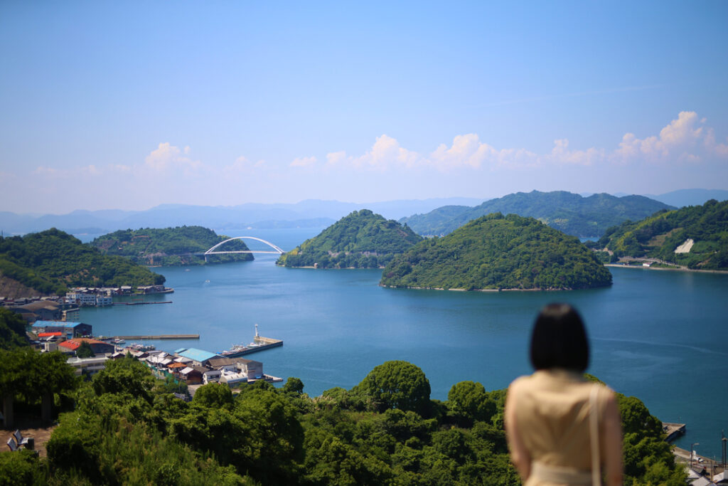 広島県の多彩な島々