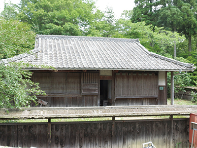 久万高原ふるさと旅行村 隠居屋
