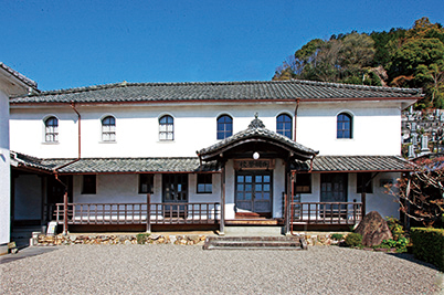 開明学校