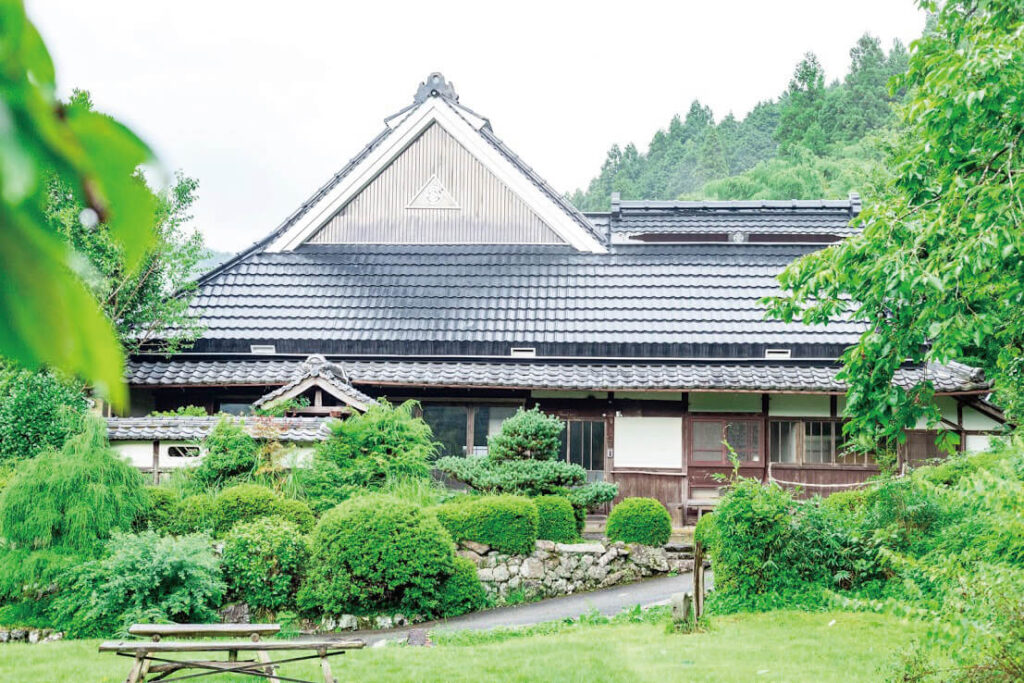 古民家の宿 集落丸山