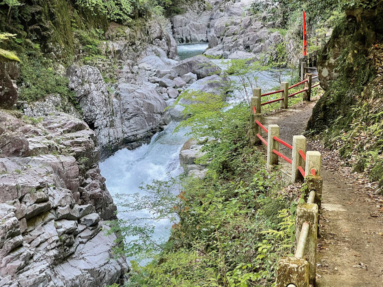 三段峡