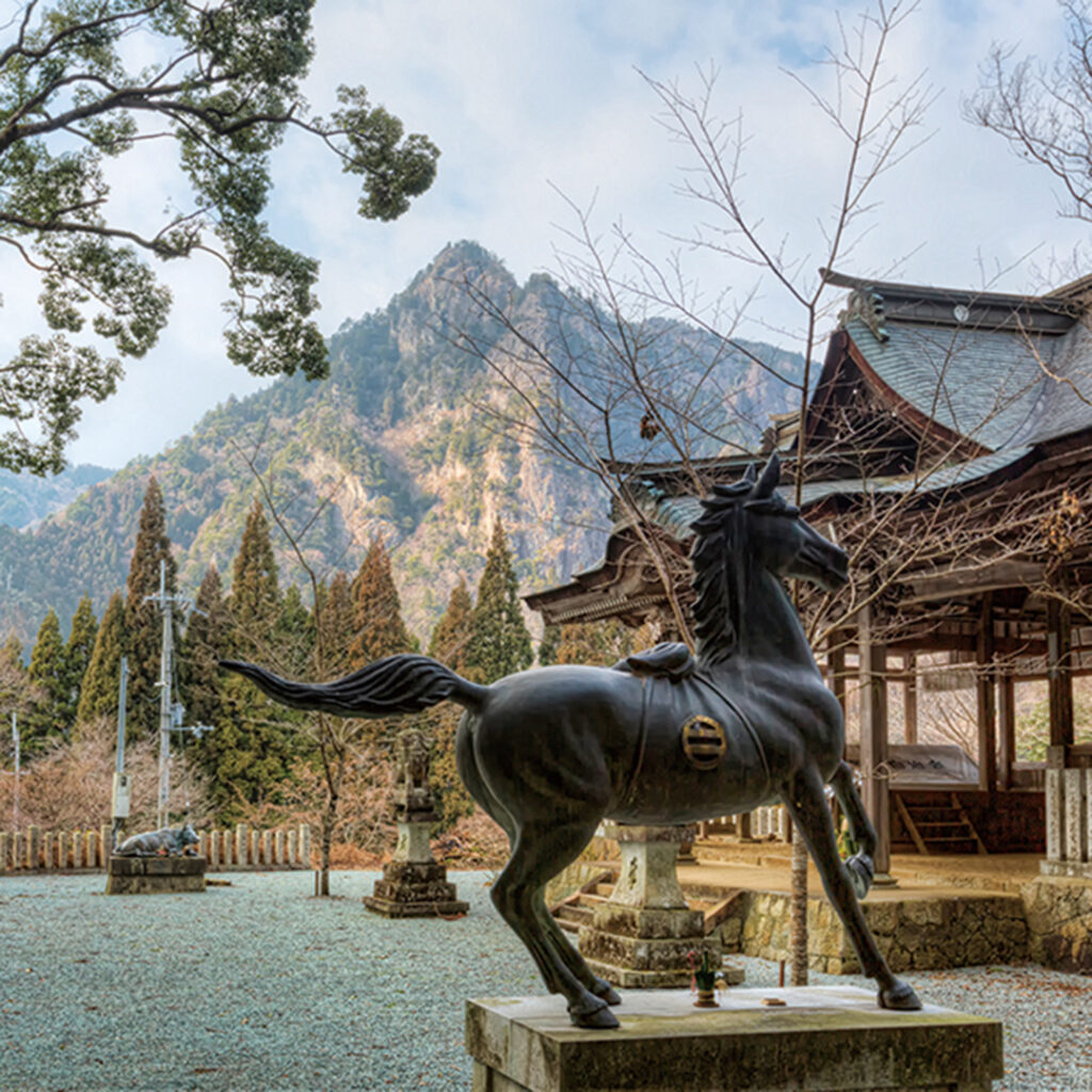 雪彦山