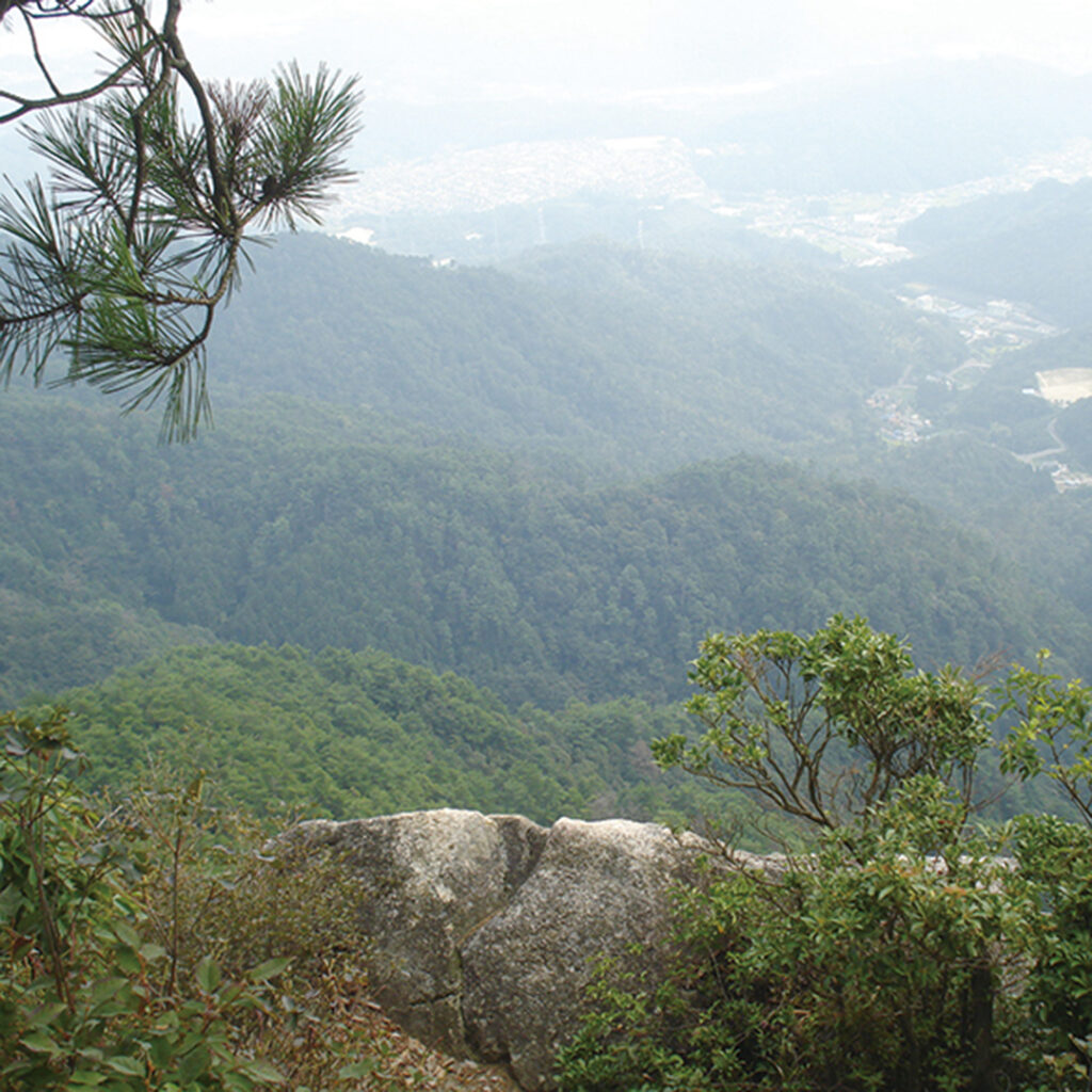 窓ヶ山