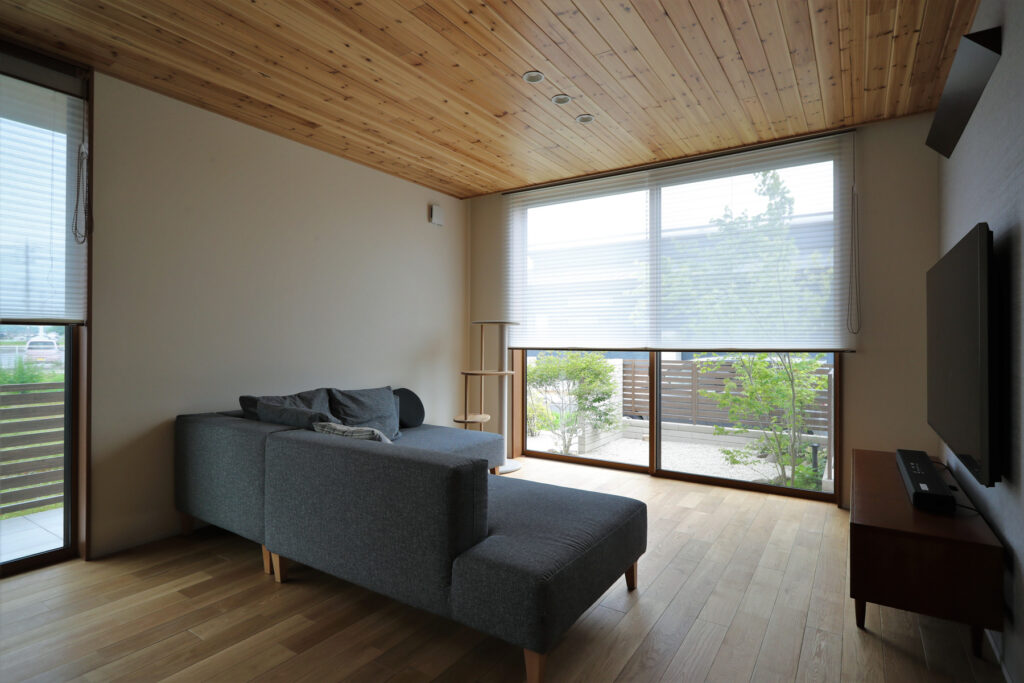 タカ建築 リビング