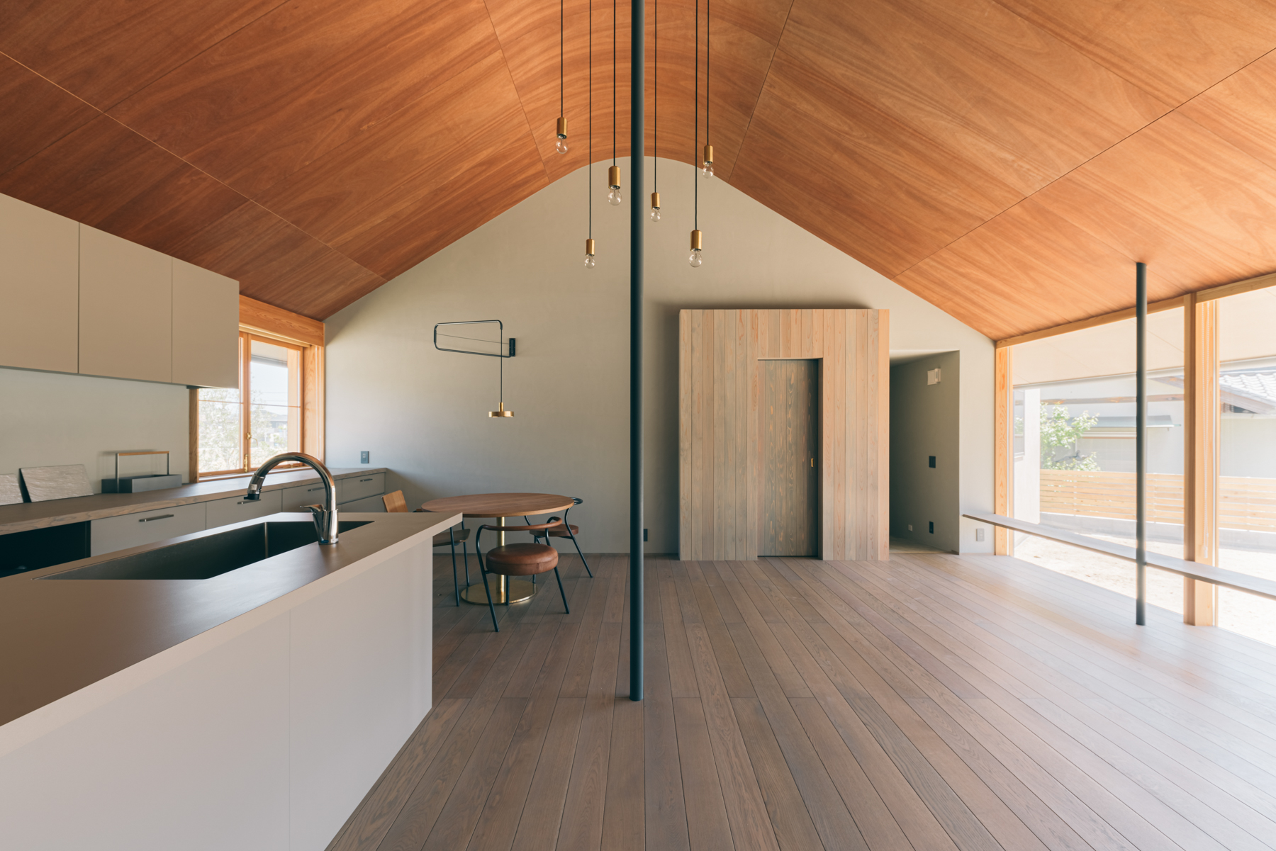 テトラワークス リビング