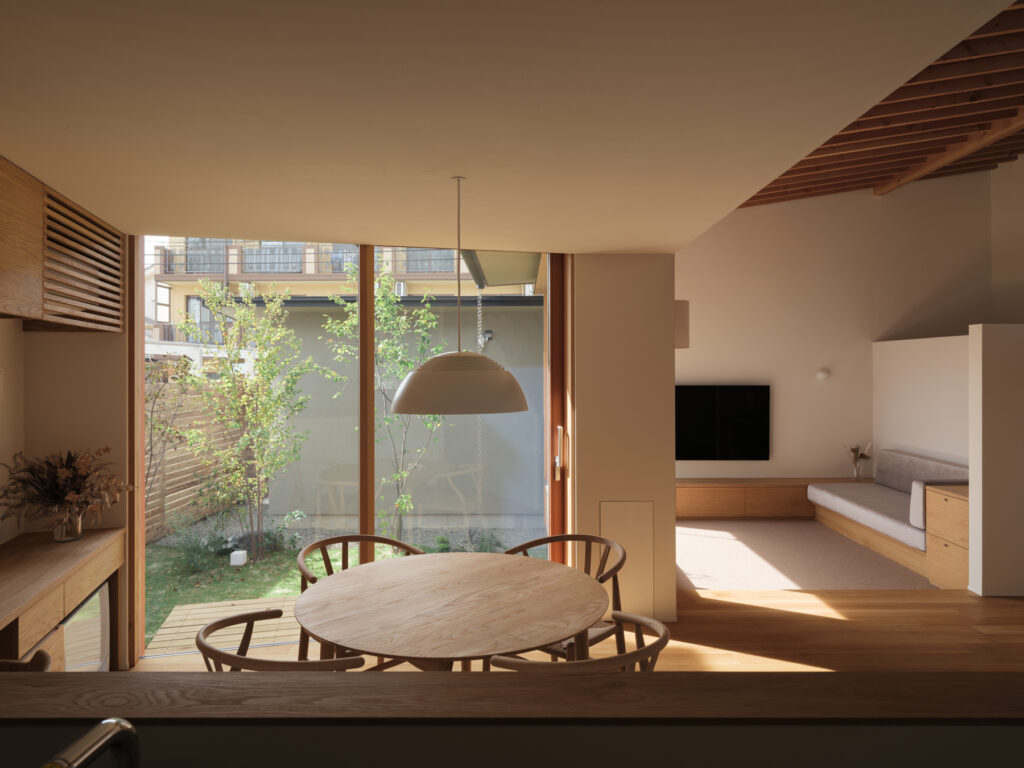 テトラワークス リビング