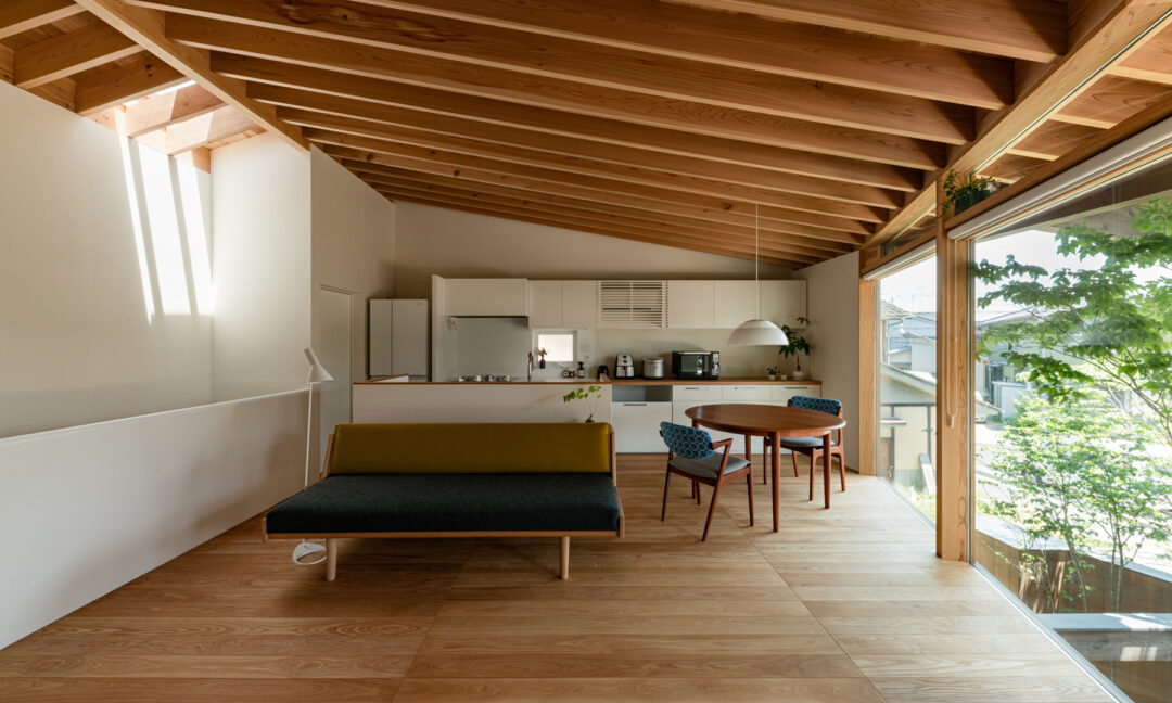 テトラワークス リビング