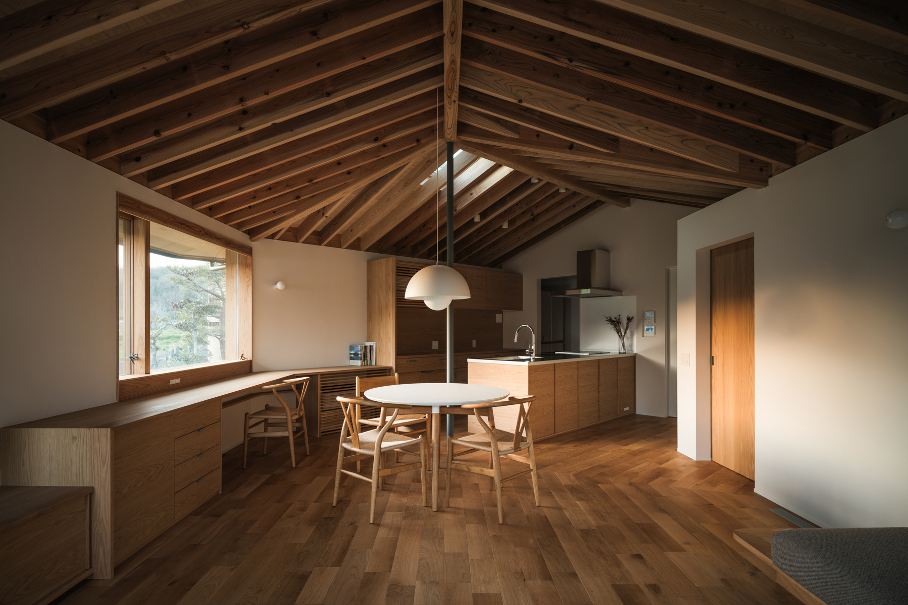 テトラワークス リビング