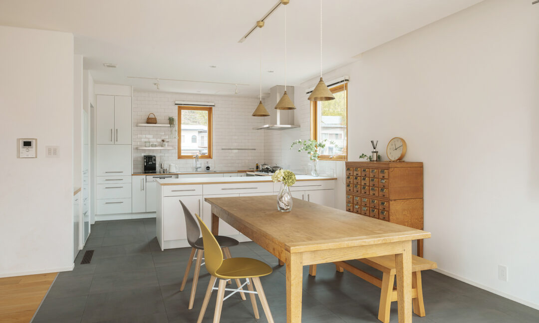 アルディ　ダイニング