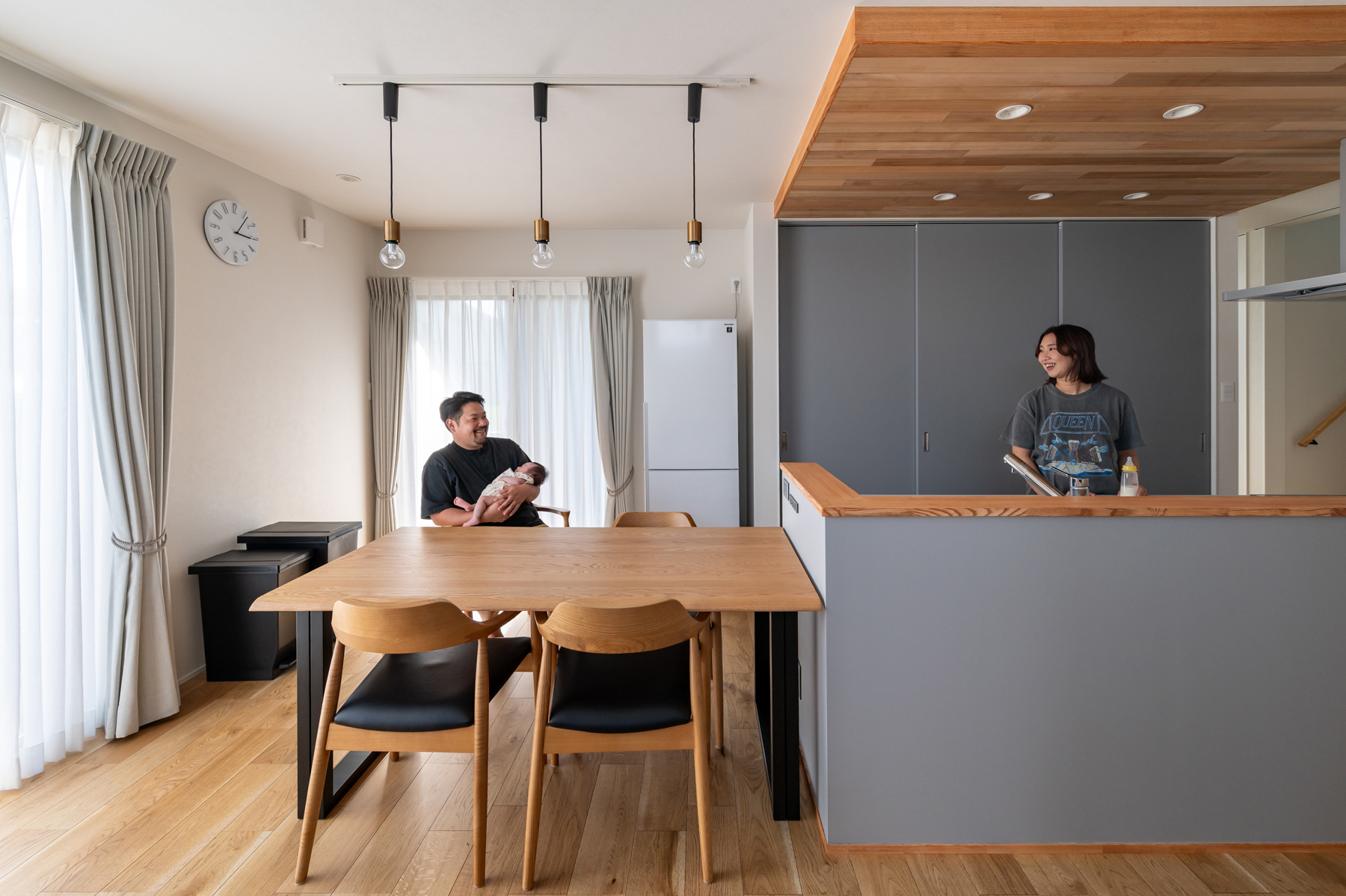 アウスホーム ダイニング