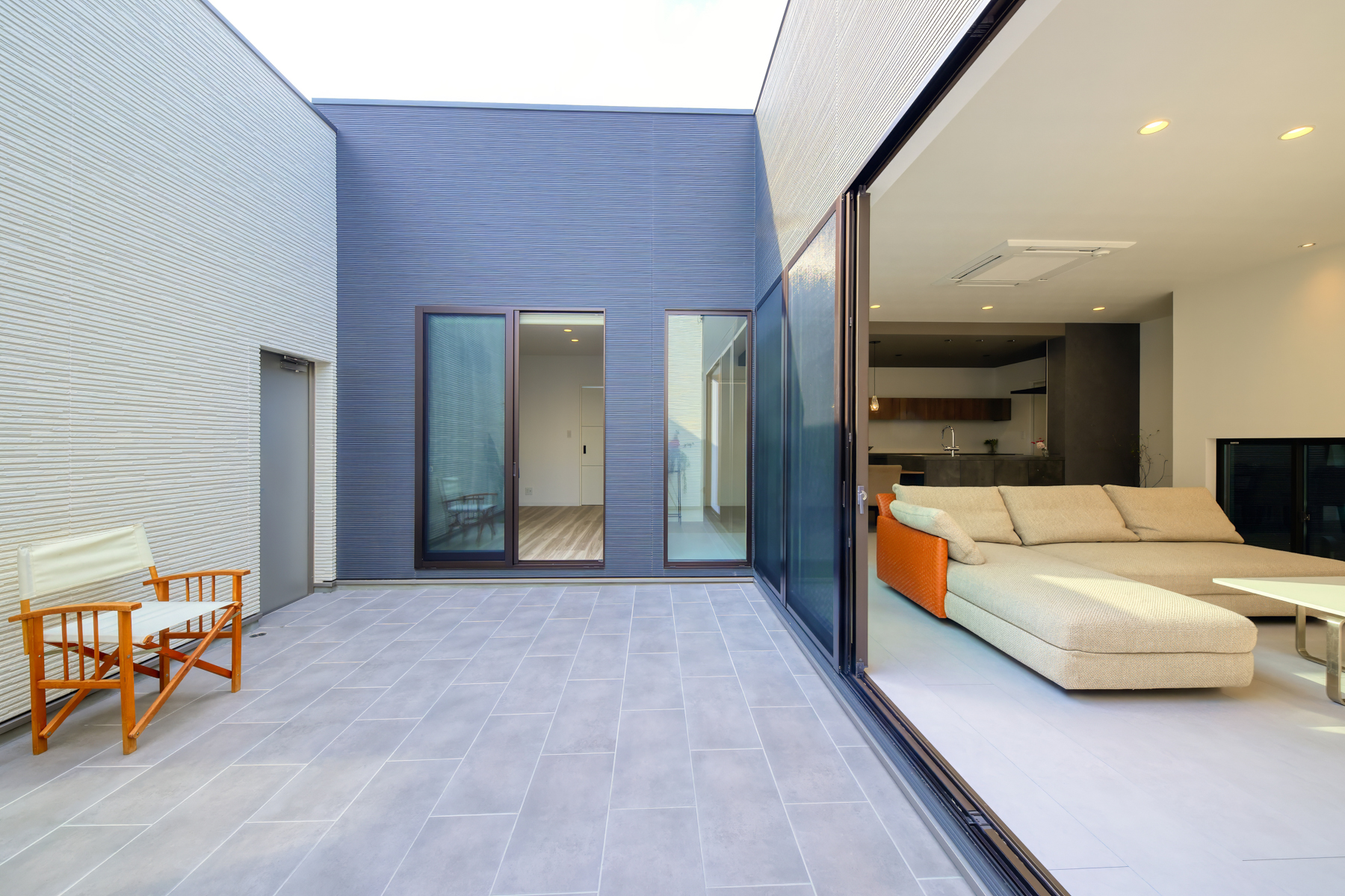 コムハウジング 中庭