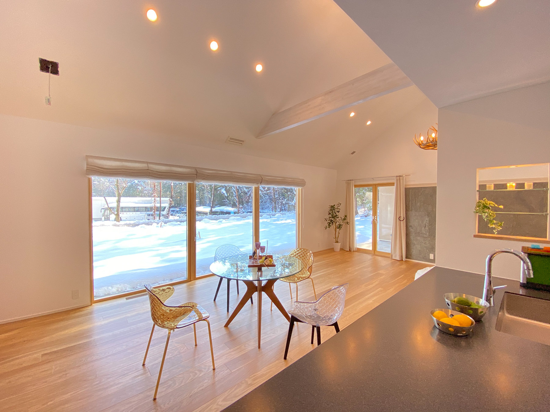 アルディ リビング