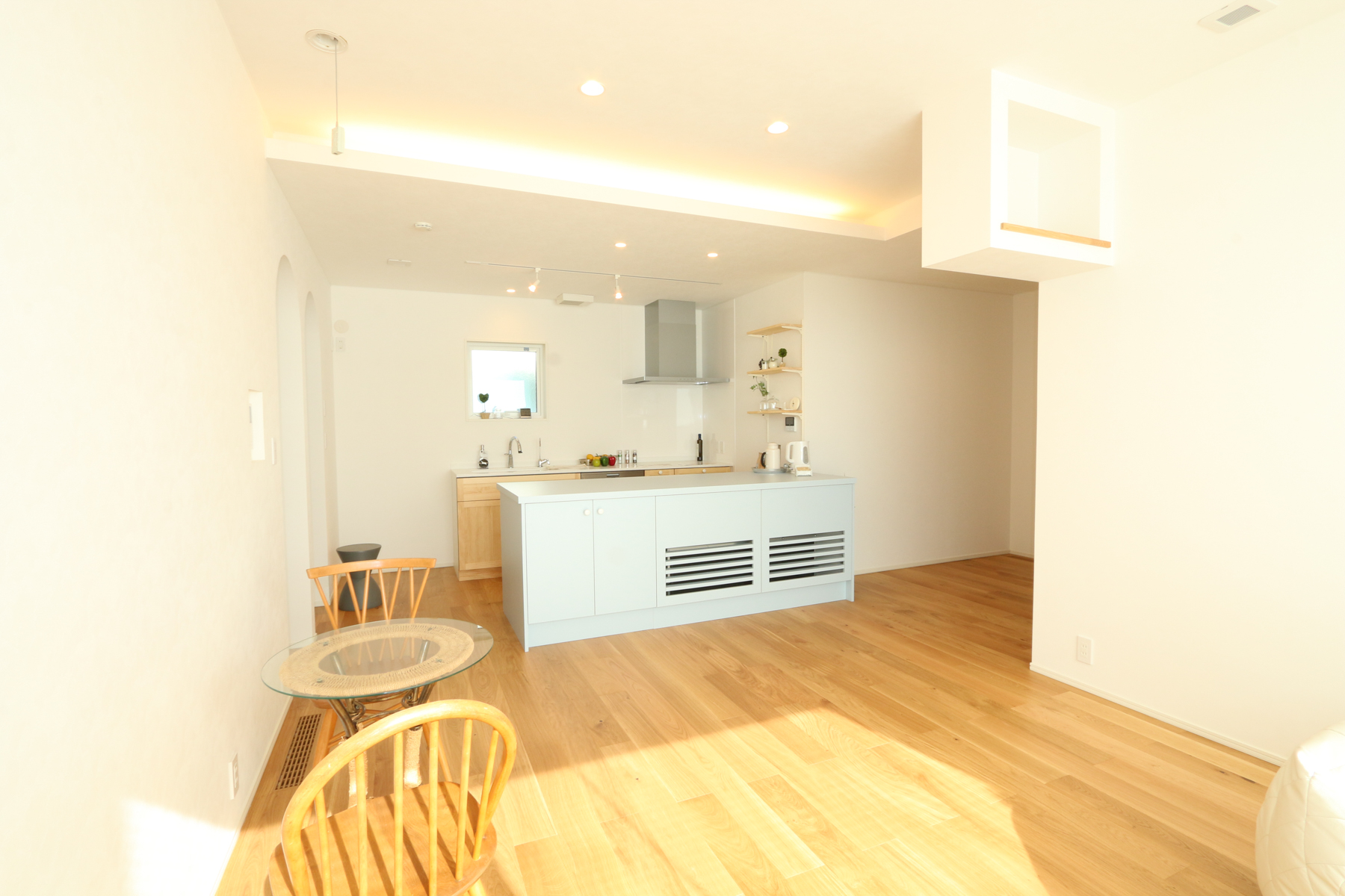 アルディ リビング