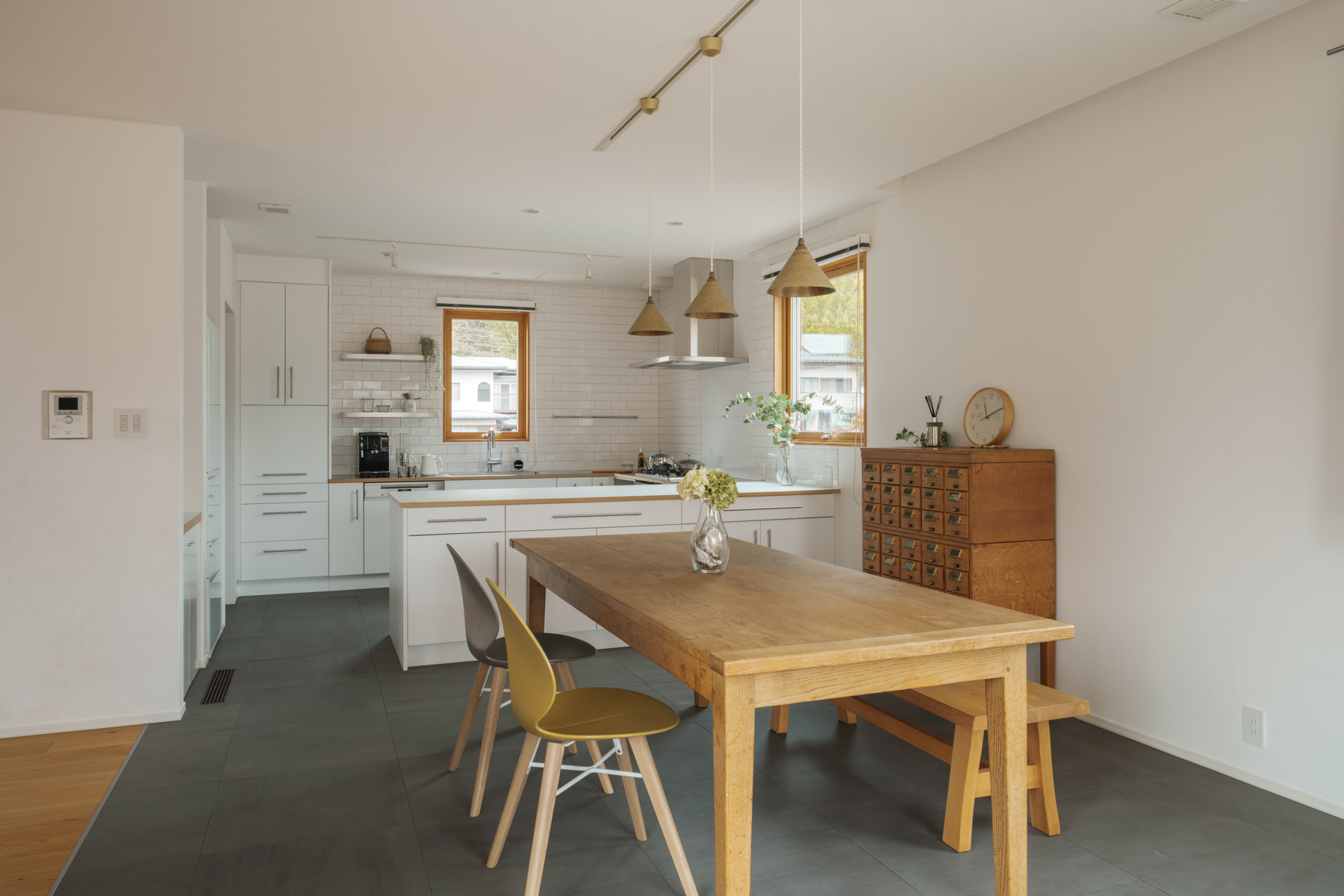 アルディ リビング