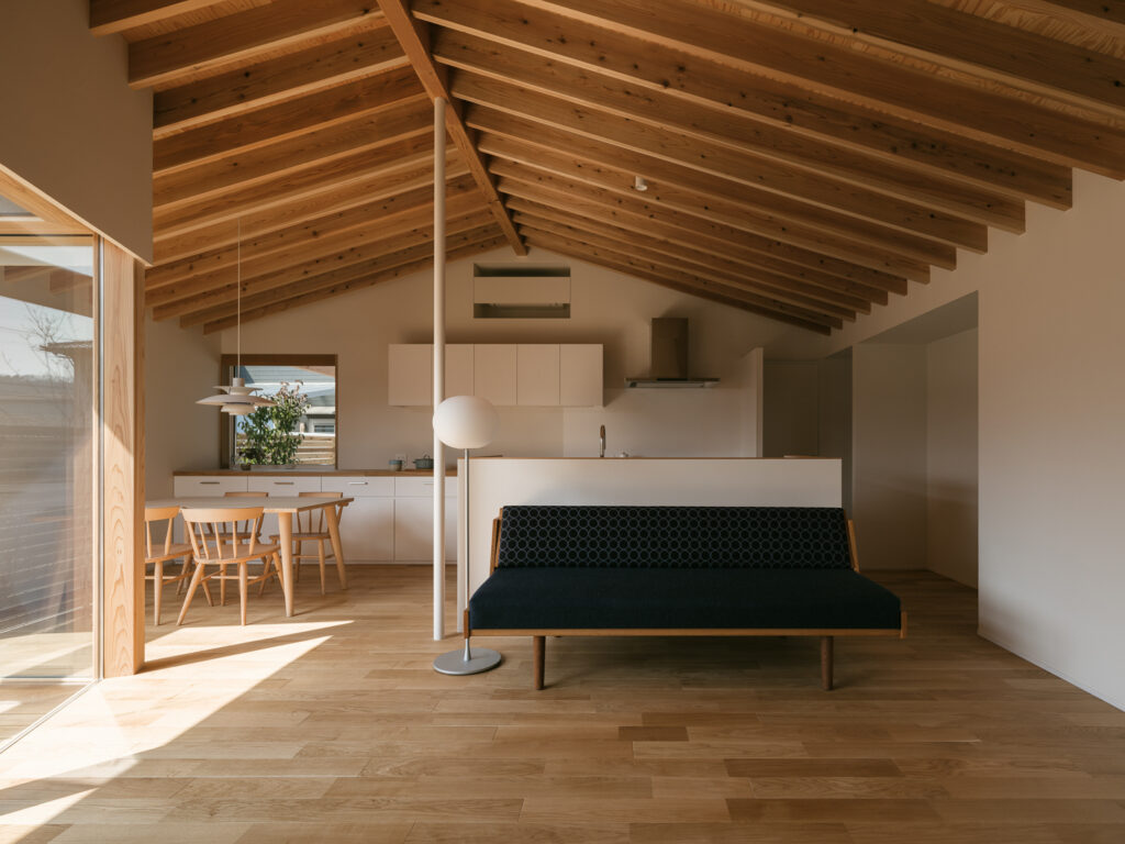 テトラワークス リビング