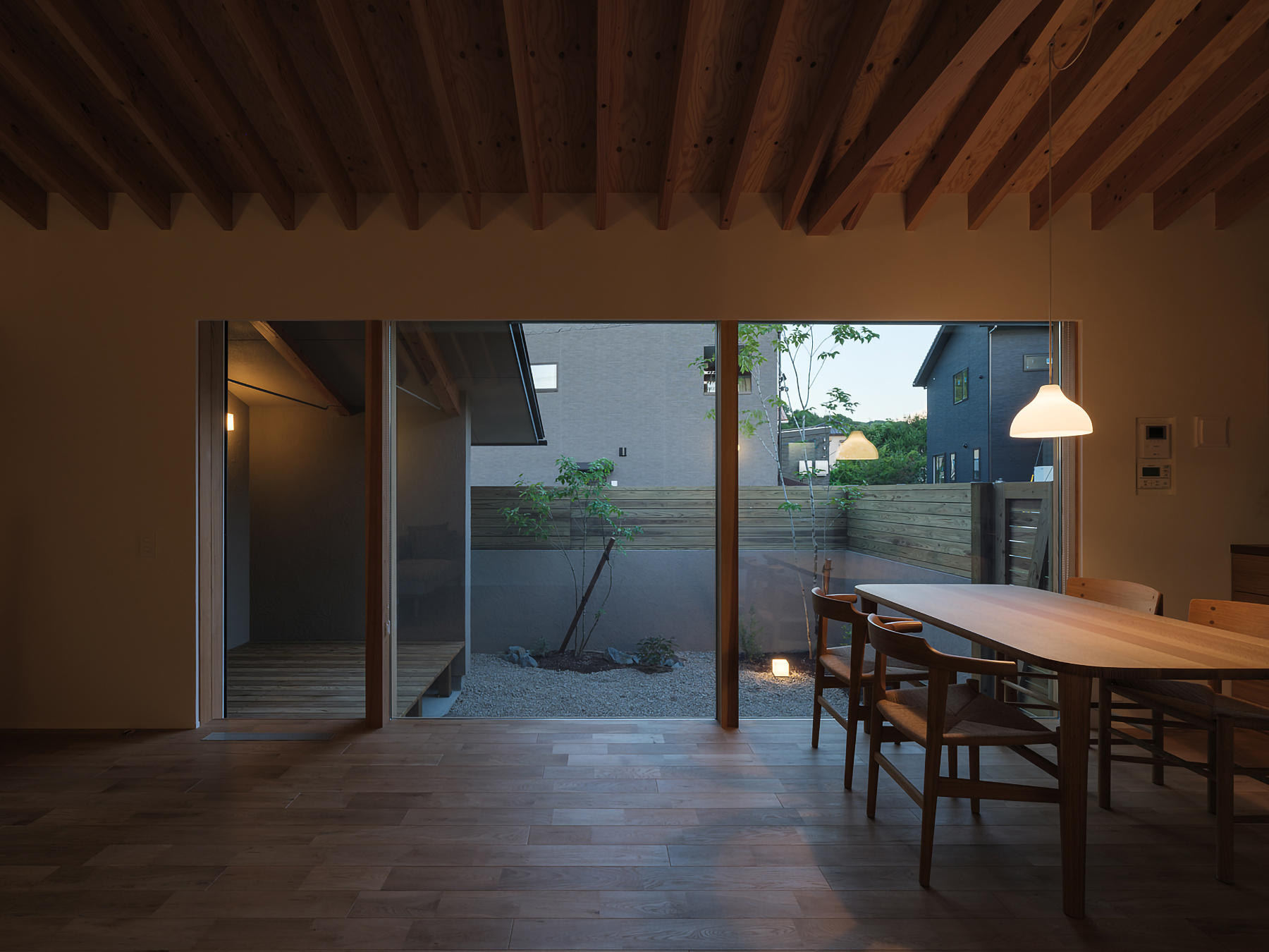 テトラワークス リビング