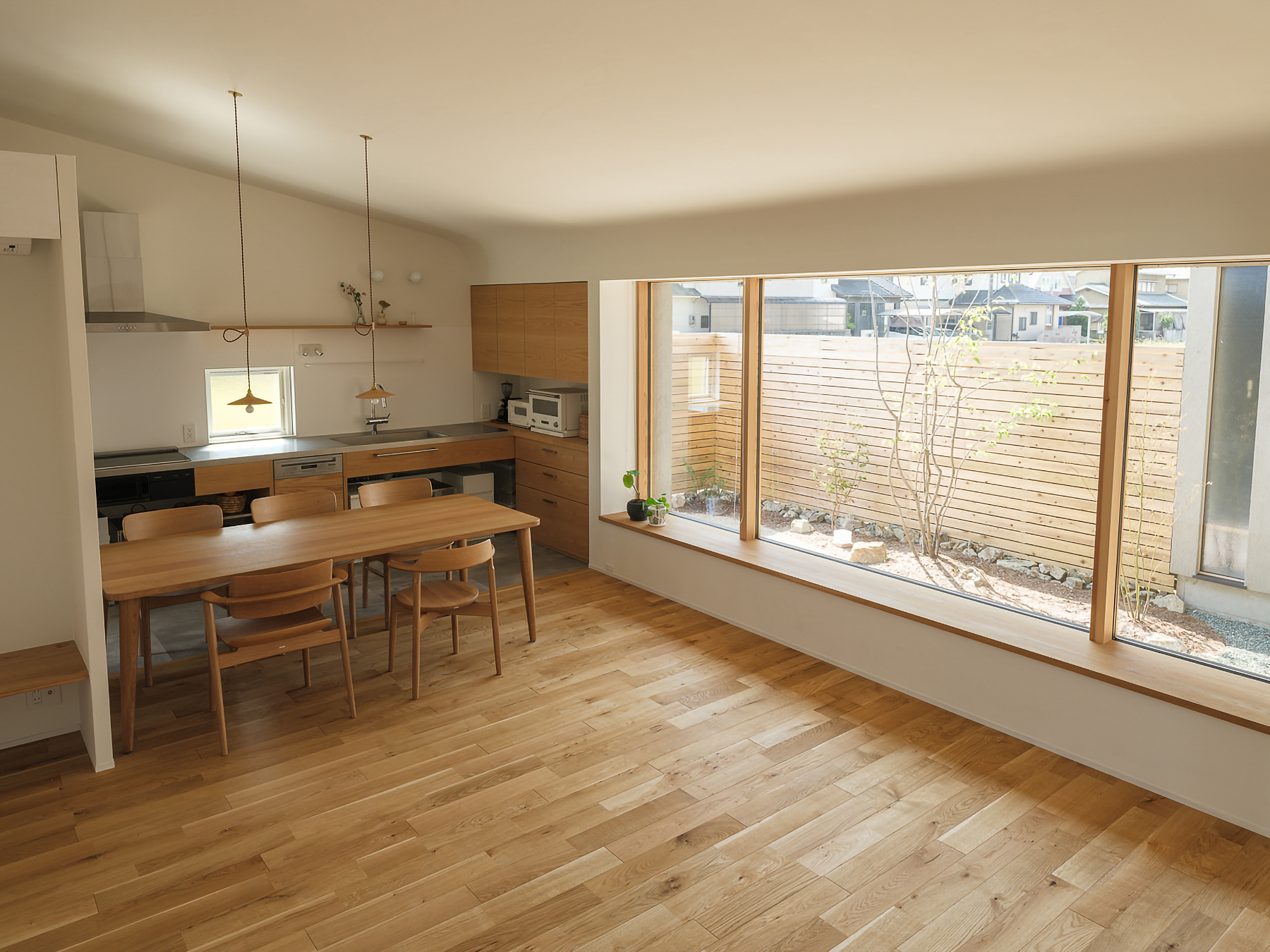 テトラワークス リビング