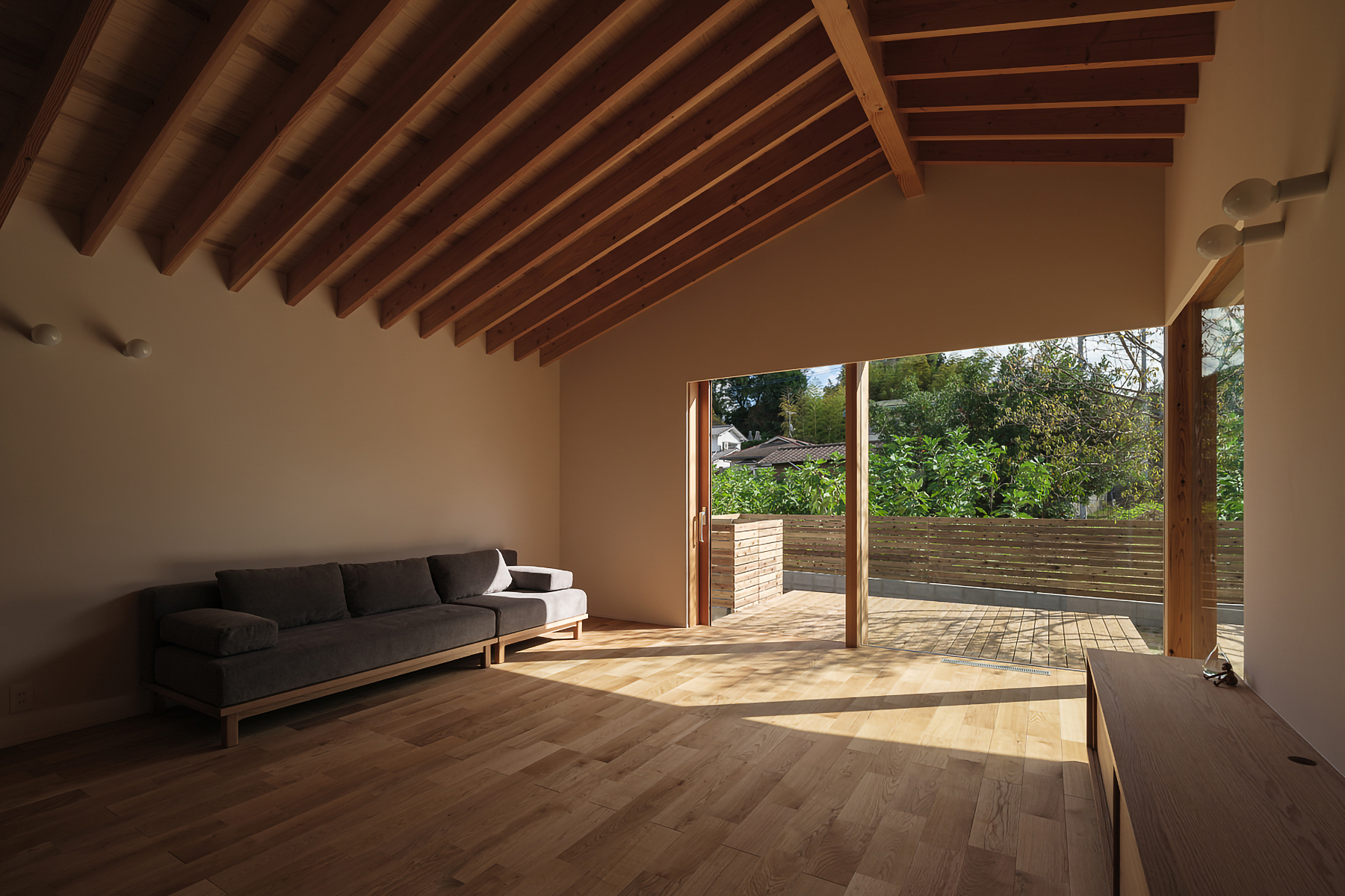 テトラワークス リビング