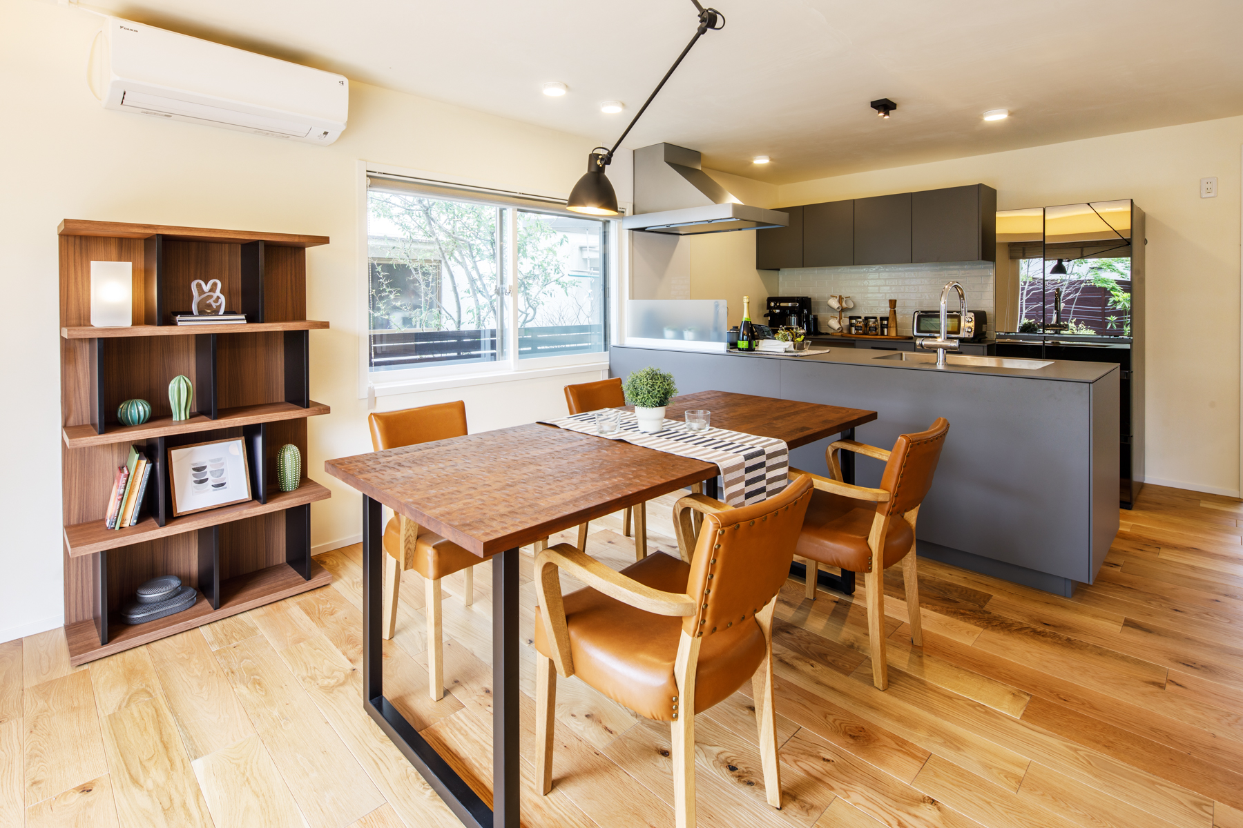 ベストホーム ダイニング