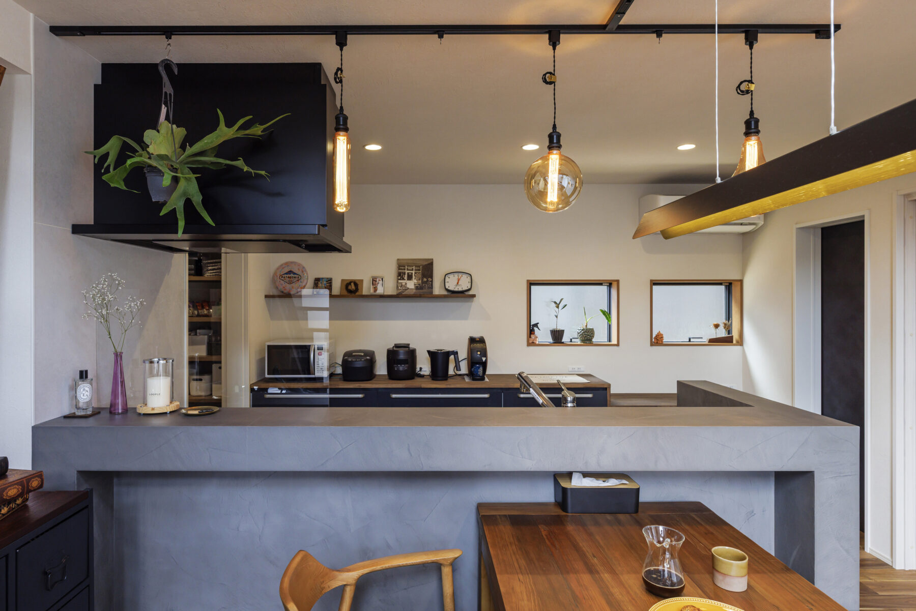 小川建美 リビング