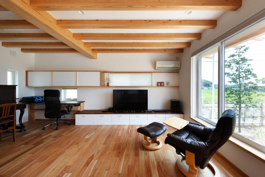 有本建設 リビング