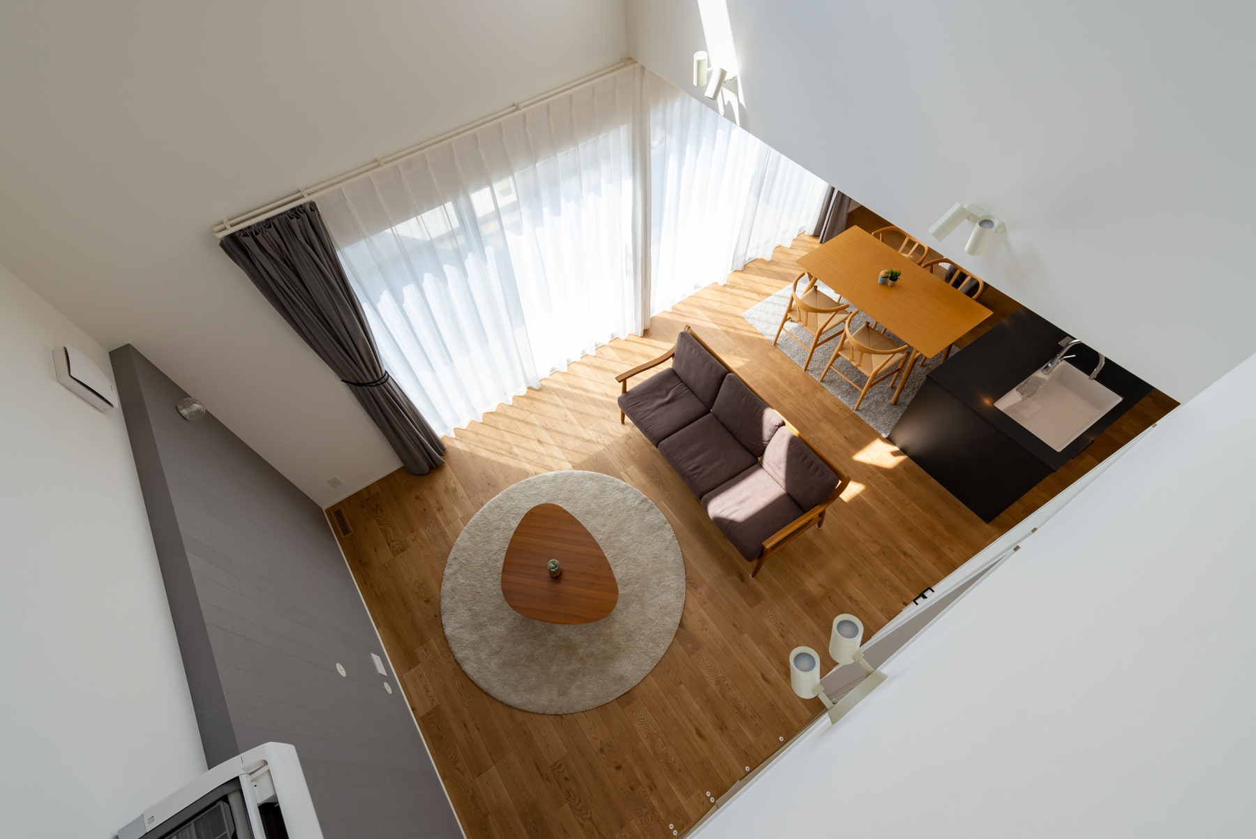 まんてん 吹き抜け