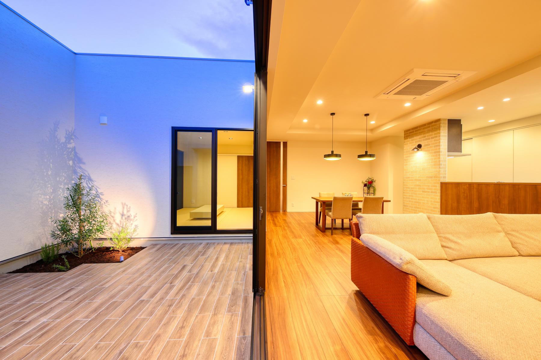 コムハウジング リビング