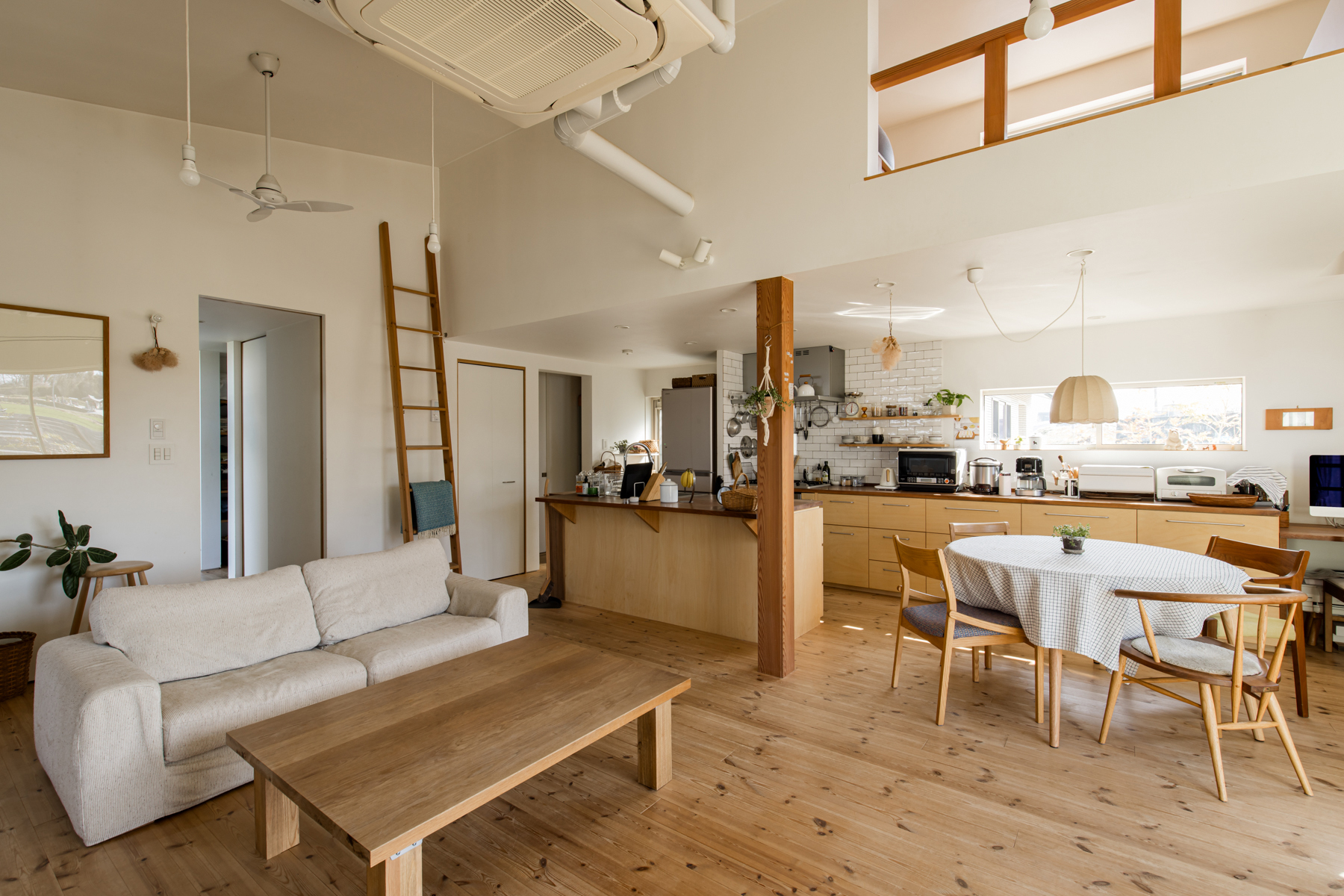 井坂工務店 リビング