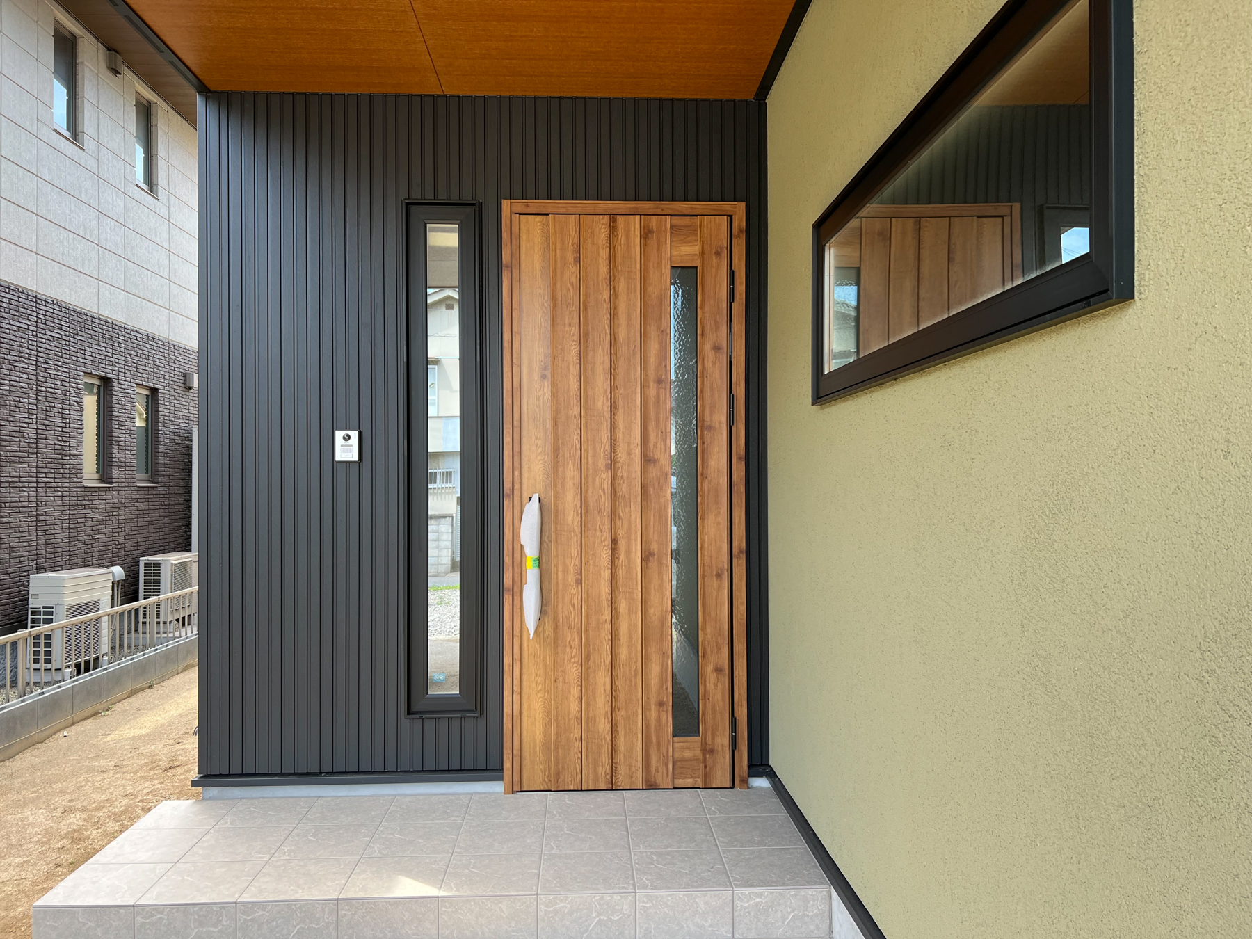 ユーセイ建設 玄関